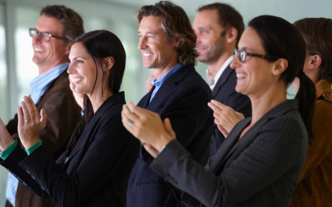 Warum unsere Teilnehmer:innen von der Mediationsausbildung bei CONSENSUS Campus begeistert sind. Und warum daraus eine echte Gemeinschaft entsteht, die weit über das Zertifikat hinausgeht